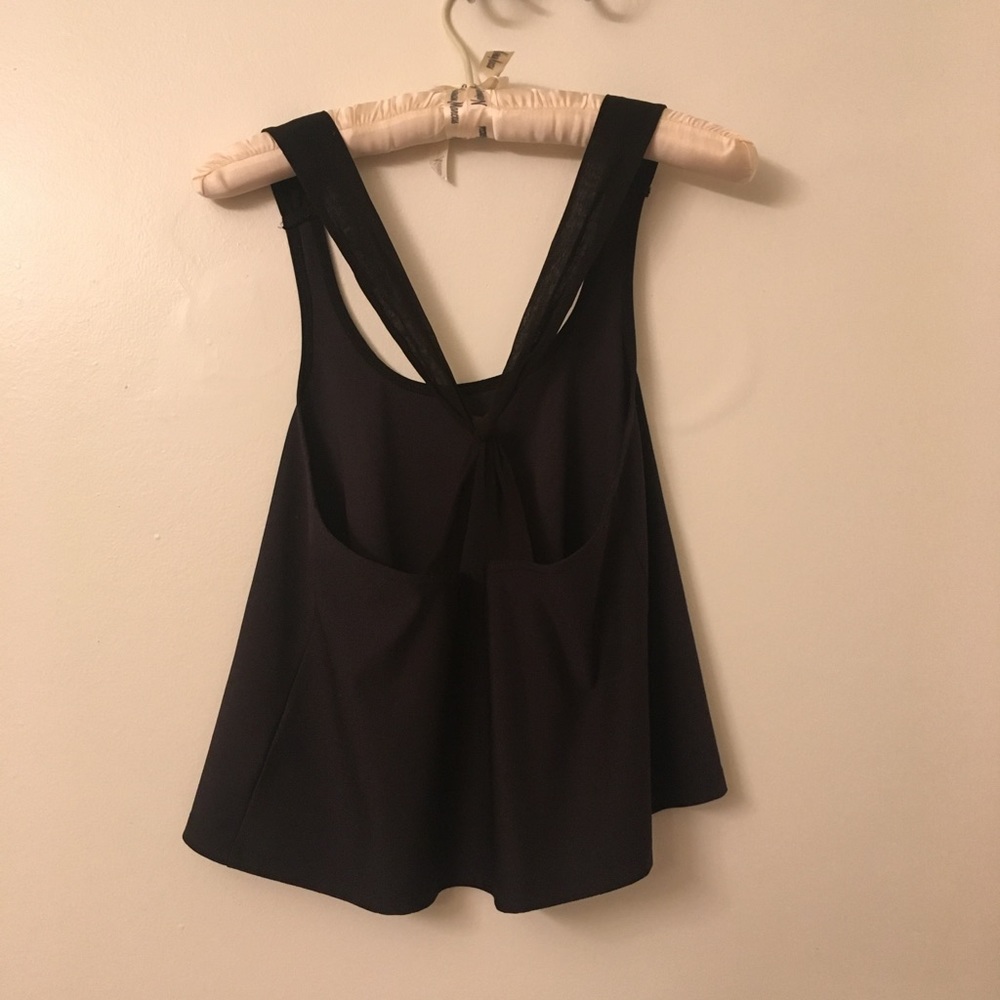 Kimchi Blue Tank XS - like new!